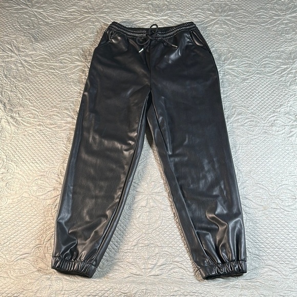 H&M Black Faux Leather Jogger Sweatpants - Picture 4 of 11
